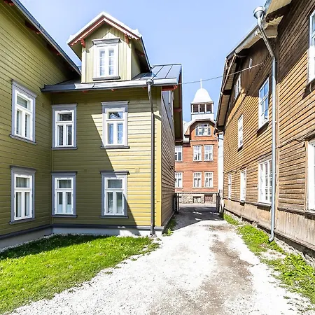 Apartment For Four With Free Parking Tallinna Exterior photo
