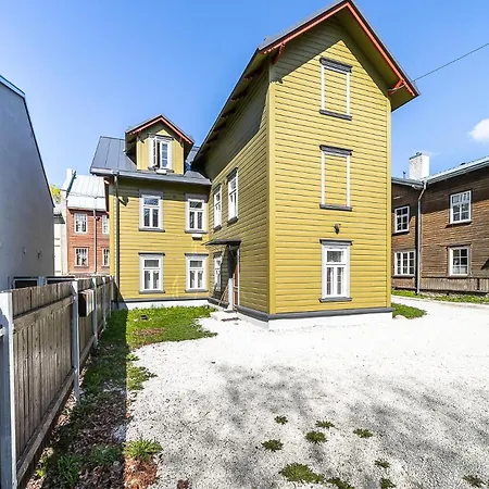 Apartment For Four With Free Parking Tallinna Exterior photo