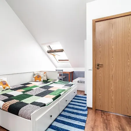 Apartment For Four With Free Parking Tallinna Exterior photo