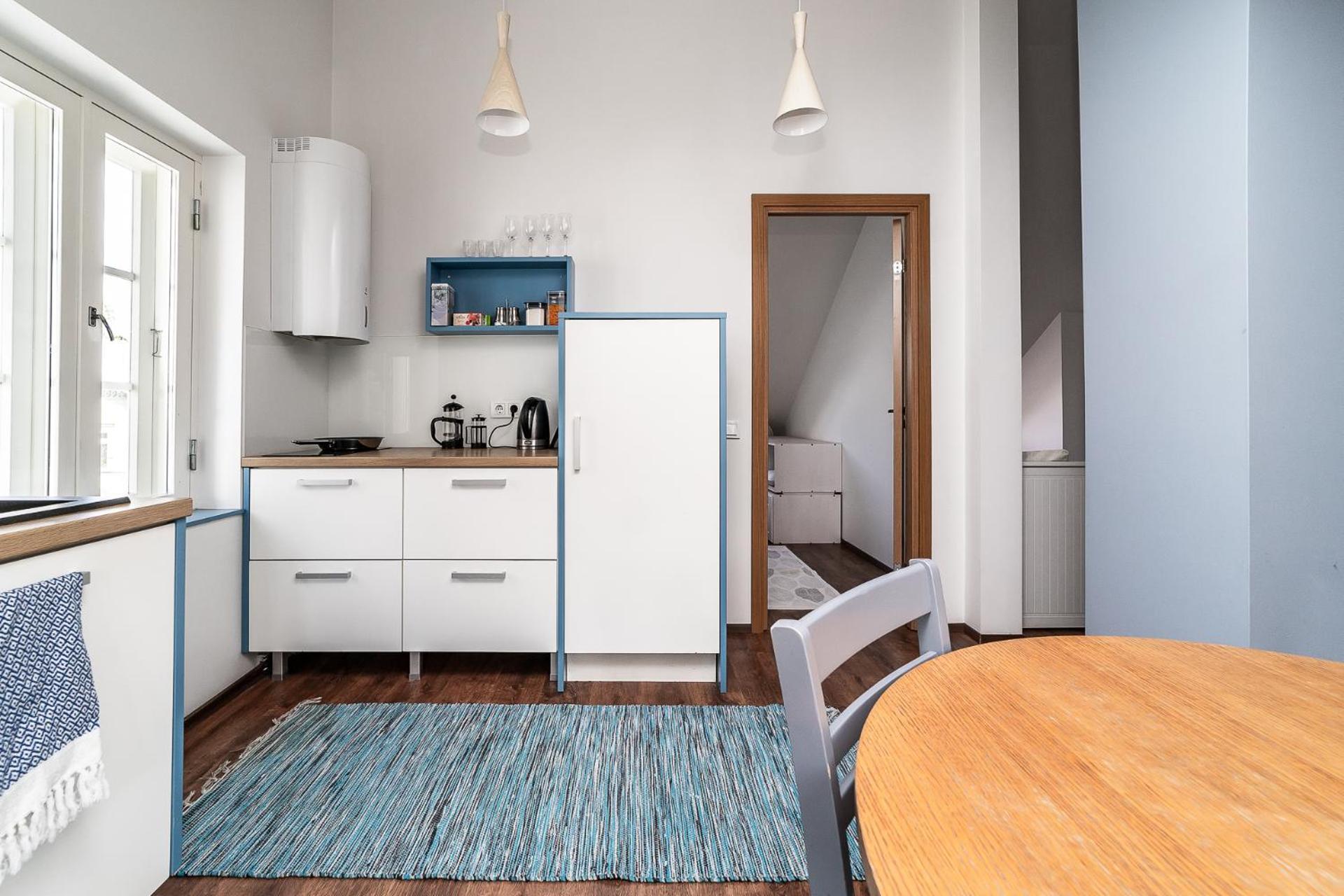 Huoneisto For Four With Free Parking