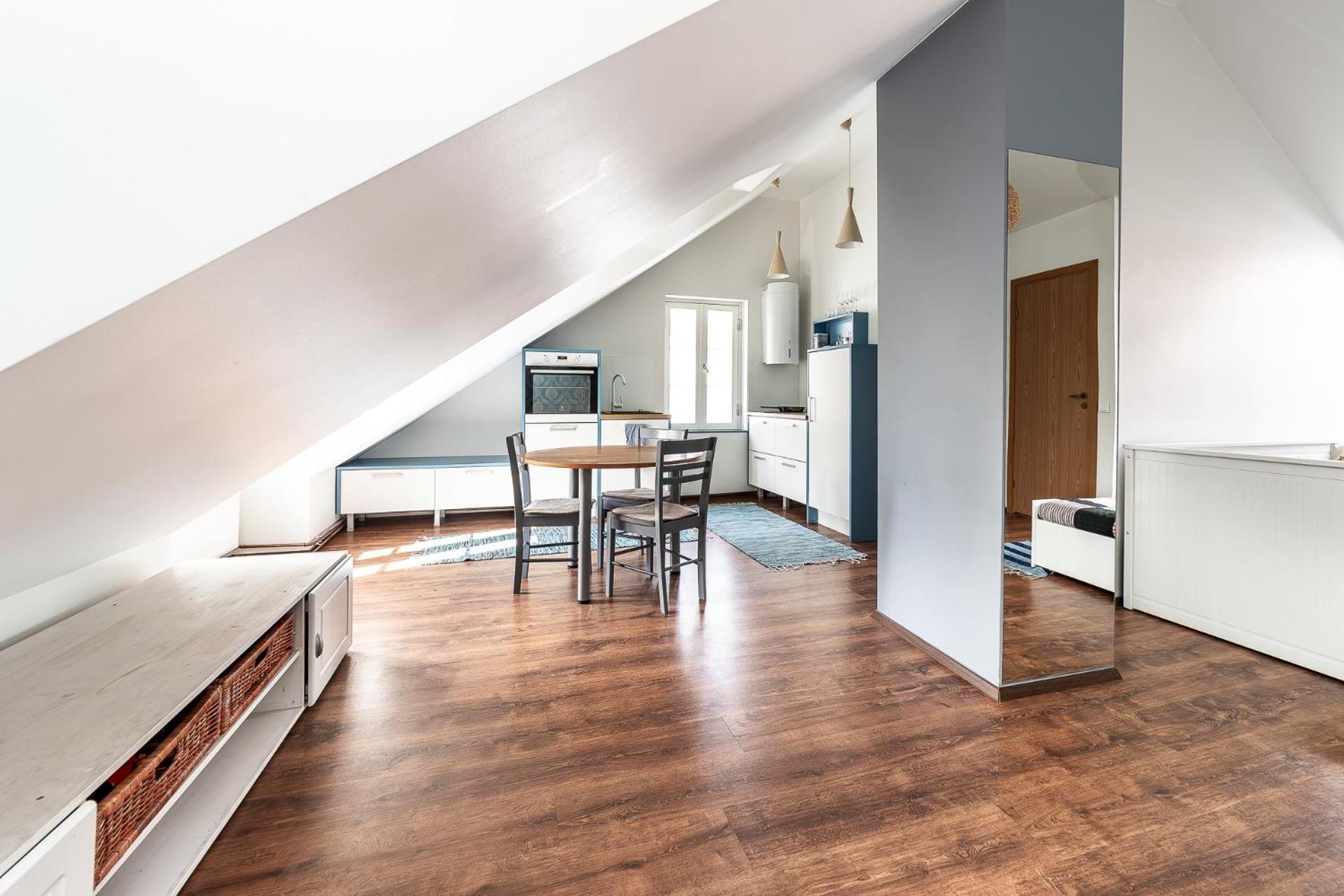 Huoneisto For Four With Free Parking Tallinna